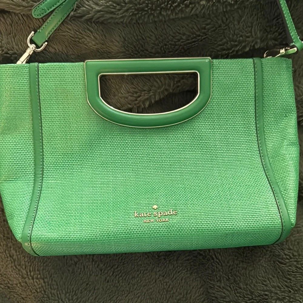 Kate Spade Green Leather Crossbody Bag with Adjustable Strap - Picture 2 of 4